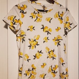 Banana Republic signature tee Lemons XS